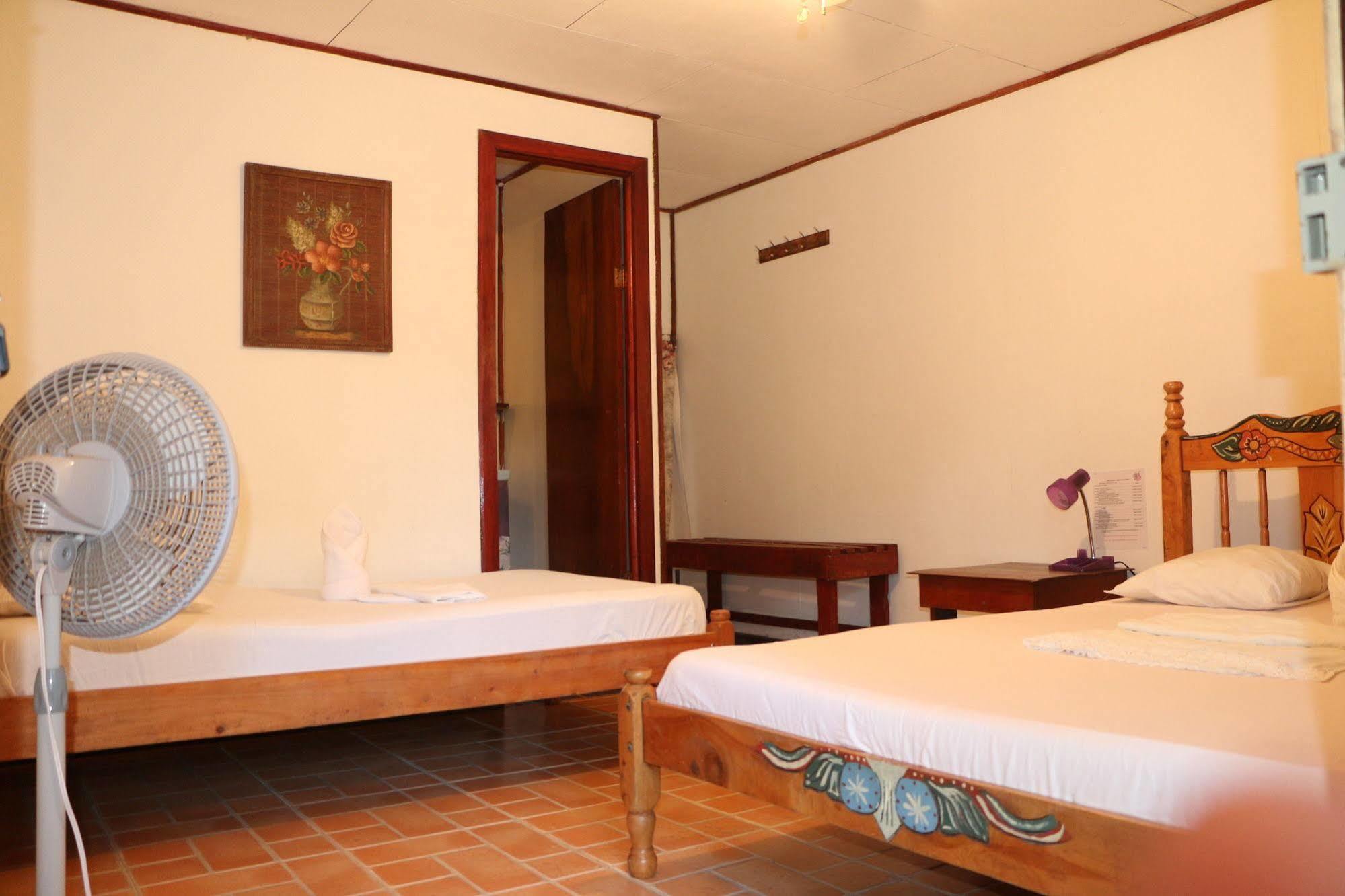 Hotel La Casona De Tortuguero Zewnętrze zdjęcie